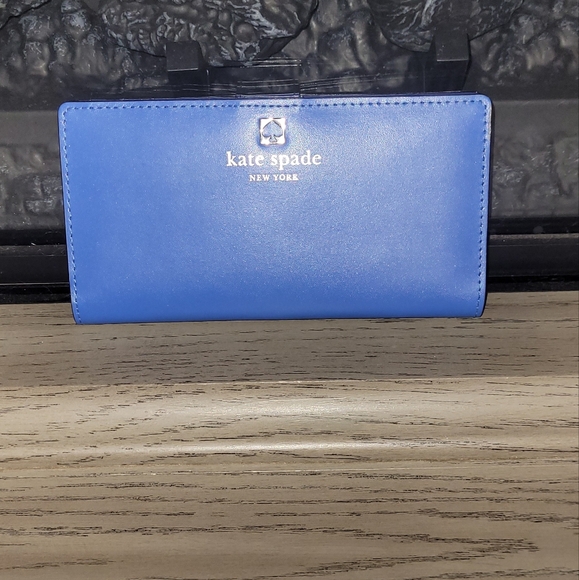 BLUE KATE SPADE WALLET - Picture 1 of 10